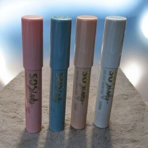 Eyeshadow Stick Set - Pink, Blue, Cream, White New! Belle Beauty - deal!